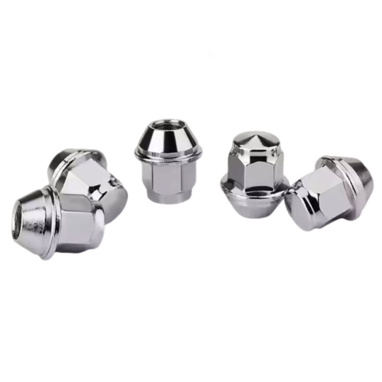 4-Lug-Nuts-Accessories